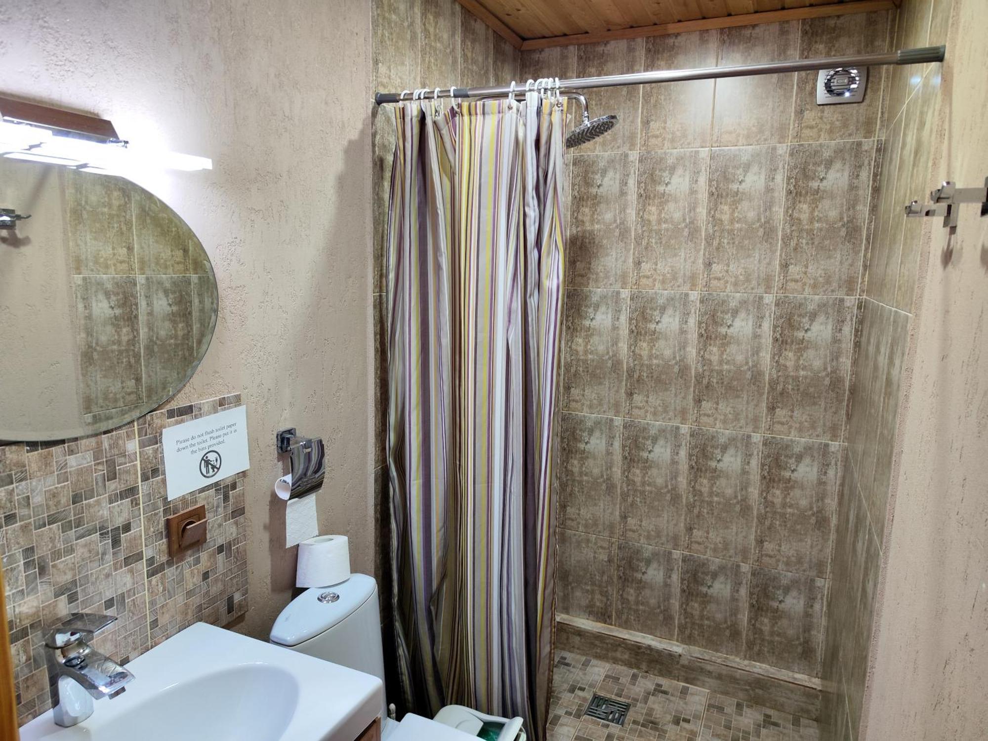 Evergreen Guesthouse Karakol Dış mekan fotoğraf