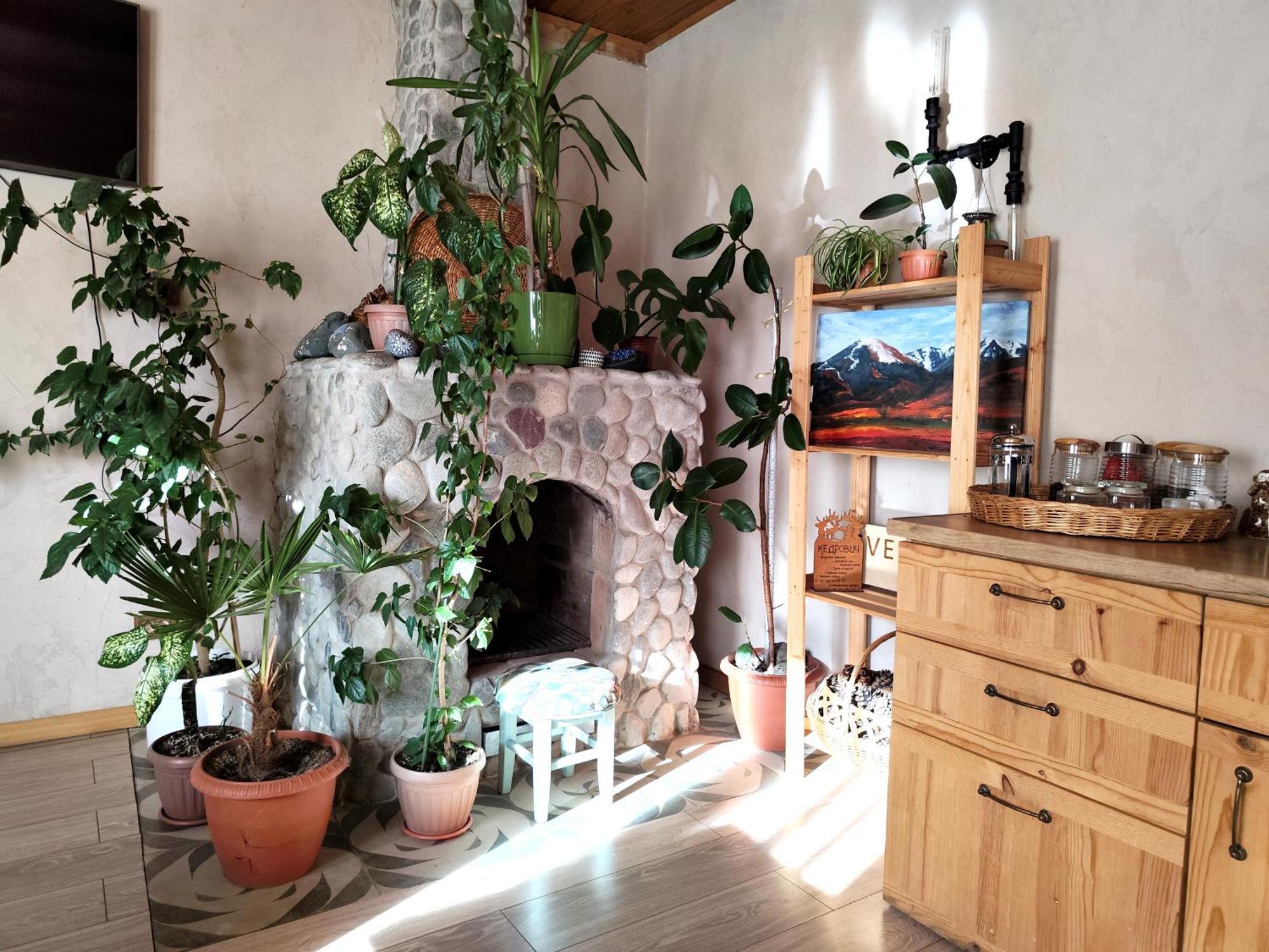 Evergreen Guesthouse Karakol Dış mekan fotoğraf