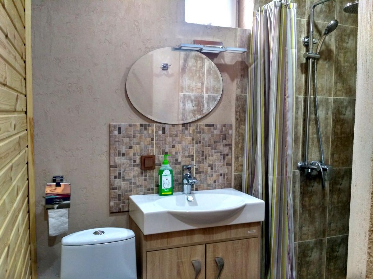 Evergreen Guesthouse Karakol Dış mekan fotoğraf
